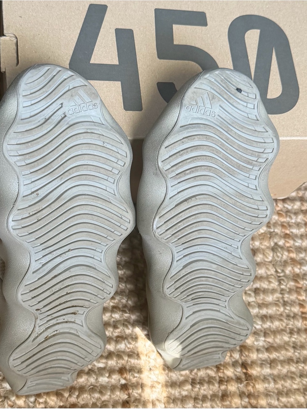 Yeezy 450 - Picture 8 of 12